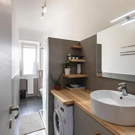 Stadio San Siro - Ospedale Appartement Milaan